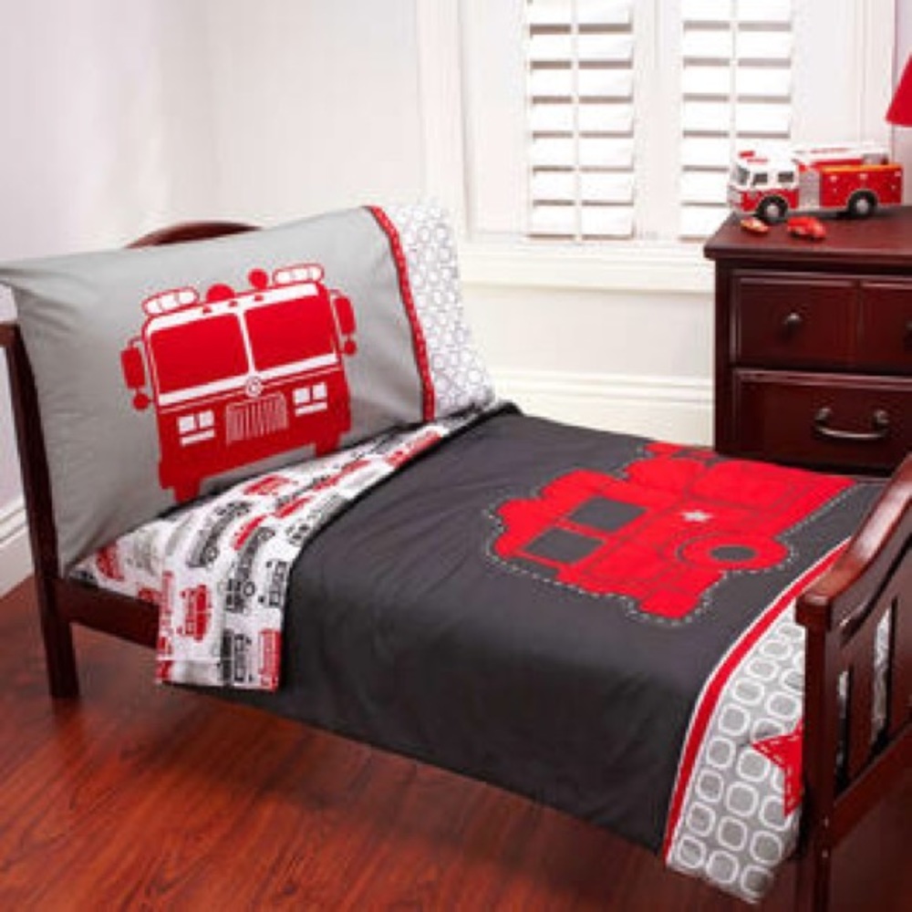 Carters Toddler Firetruck Bedding Set